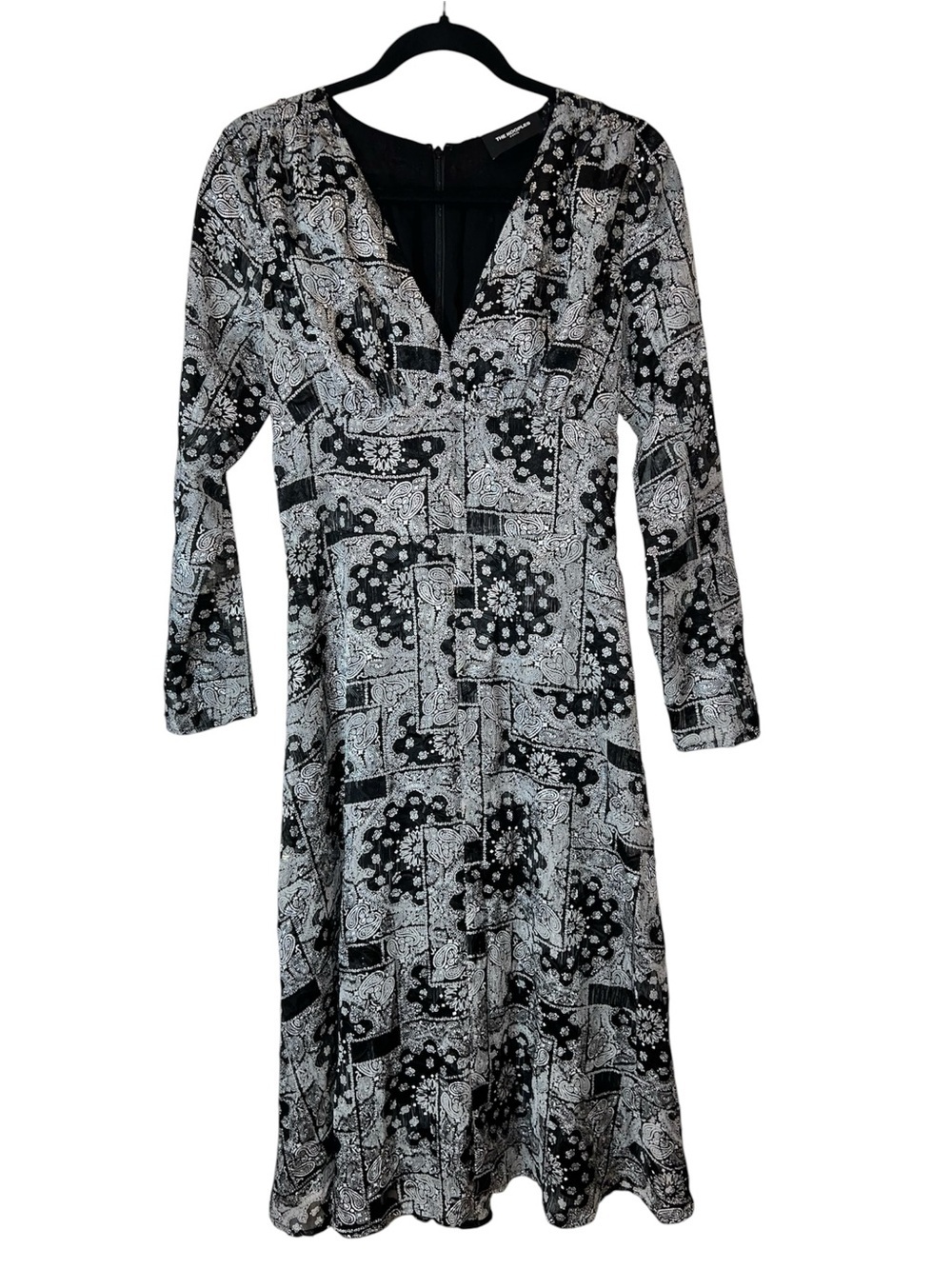 NWT The Kooples Bandana Print V-Neck Midi Dress Black & White Size S (EU 1) - Picture 6 of 11